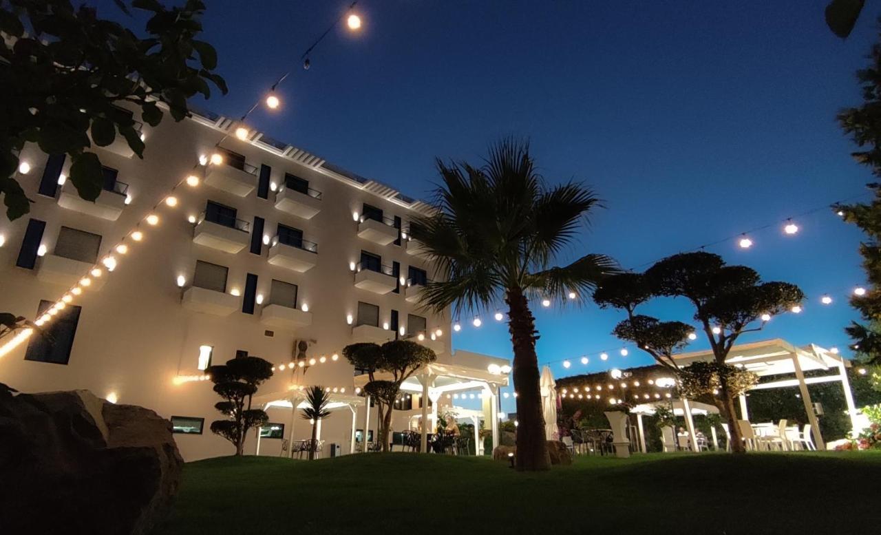 Hotel Delta Durrës Exterior foto